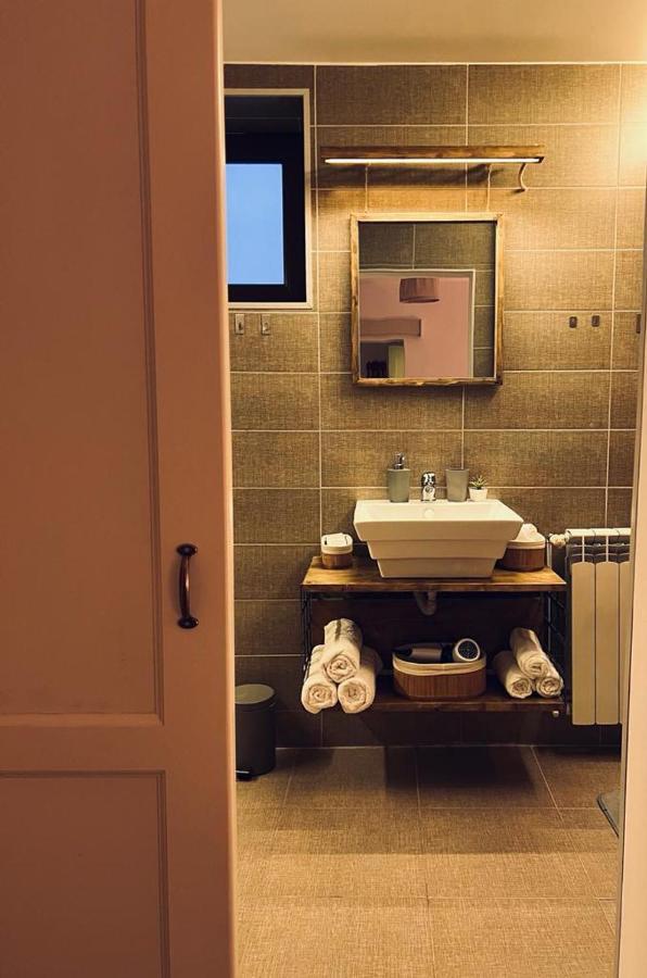 Apartament Aretta ブラショフ エクステリア 写真